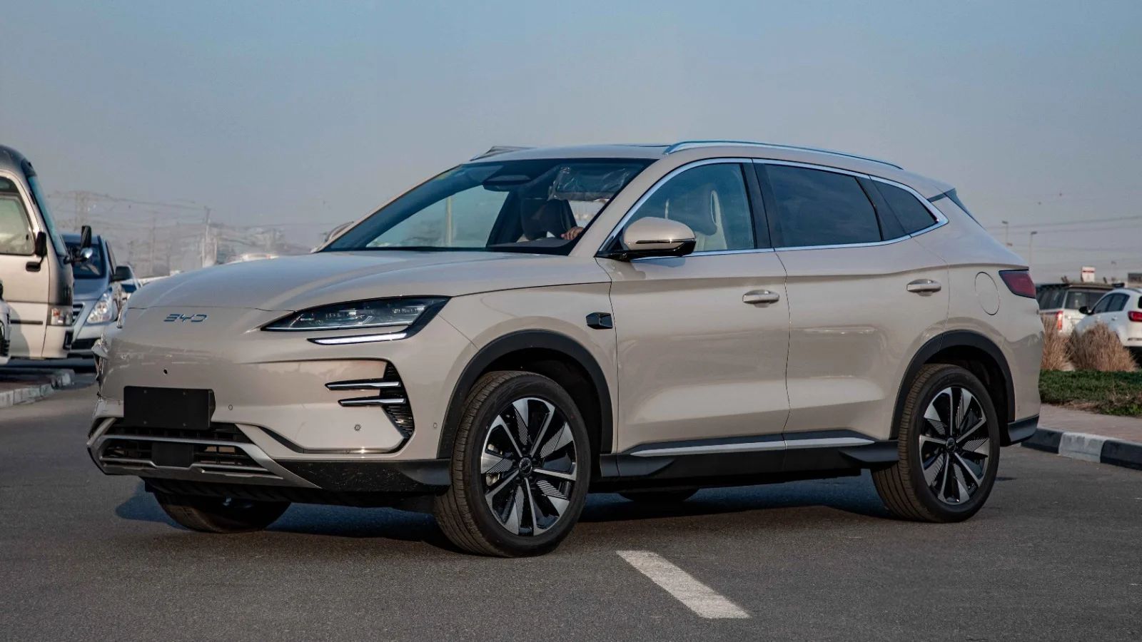 2025 BYD Song Plus photo 2