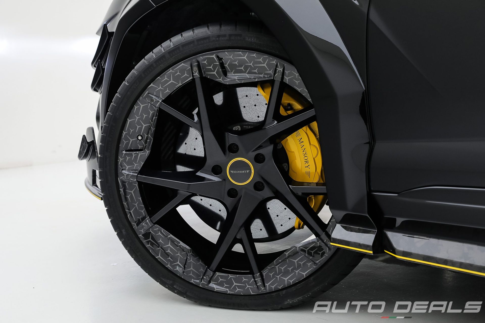 2024 Lamborghini Urus Mansory Venatus S P 900 photo 3