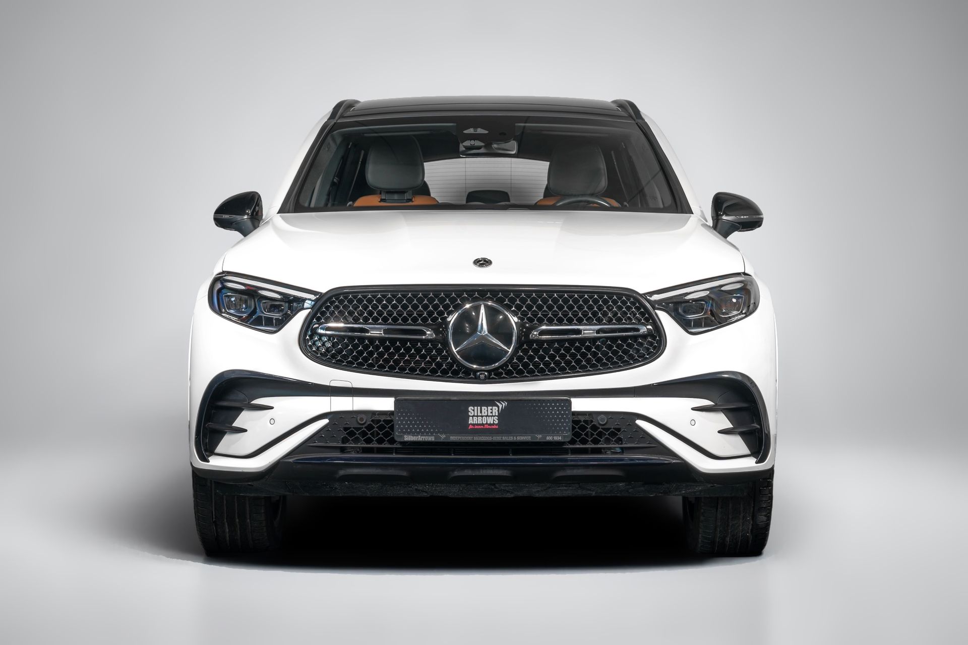 2025 Mercedes-Benz GLC photo 2