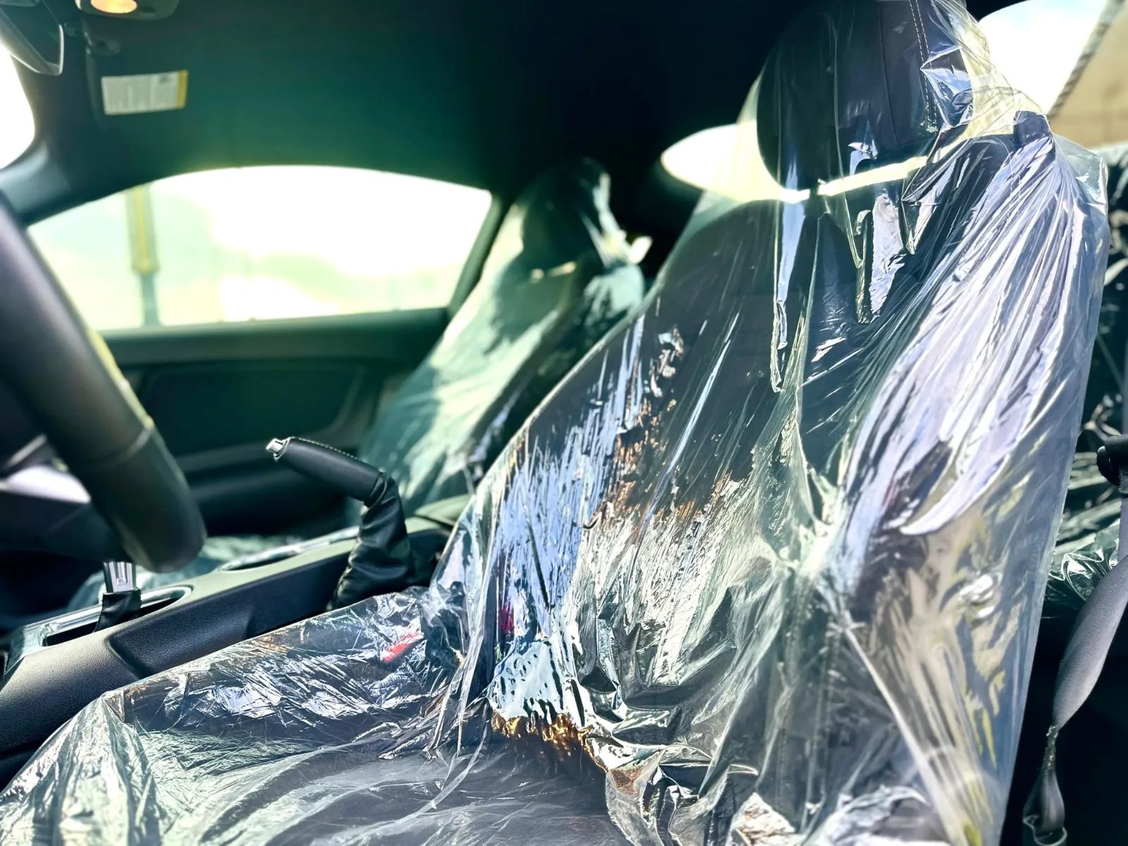 2021 Ford Mustang photo 4