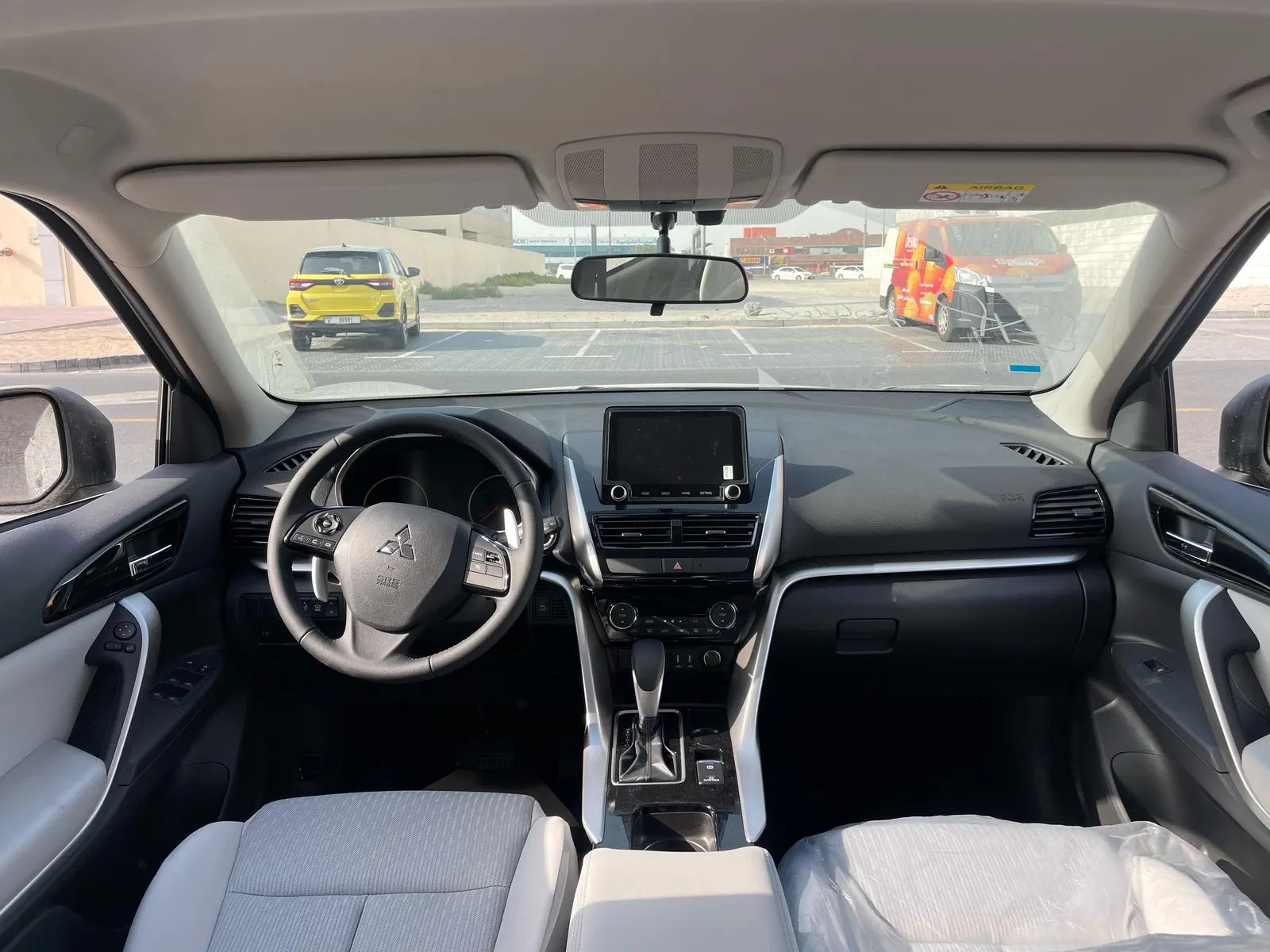 2025 Mitsubishi Eclipse Cross photo 2