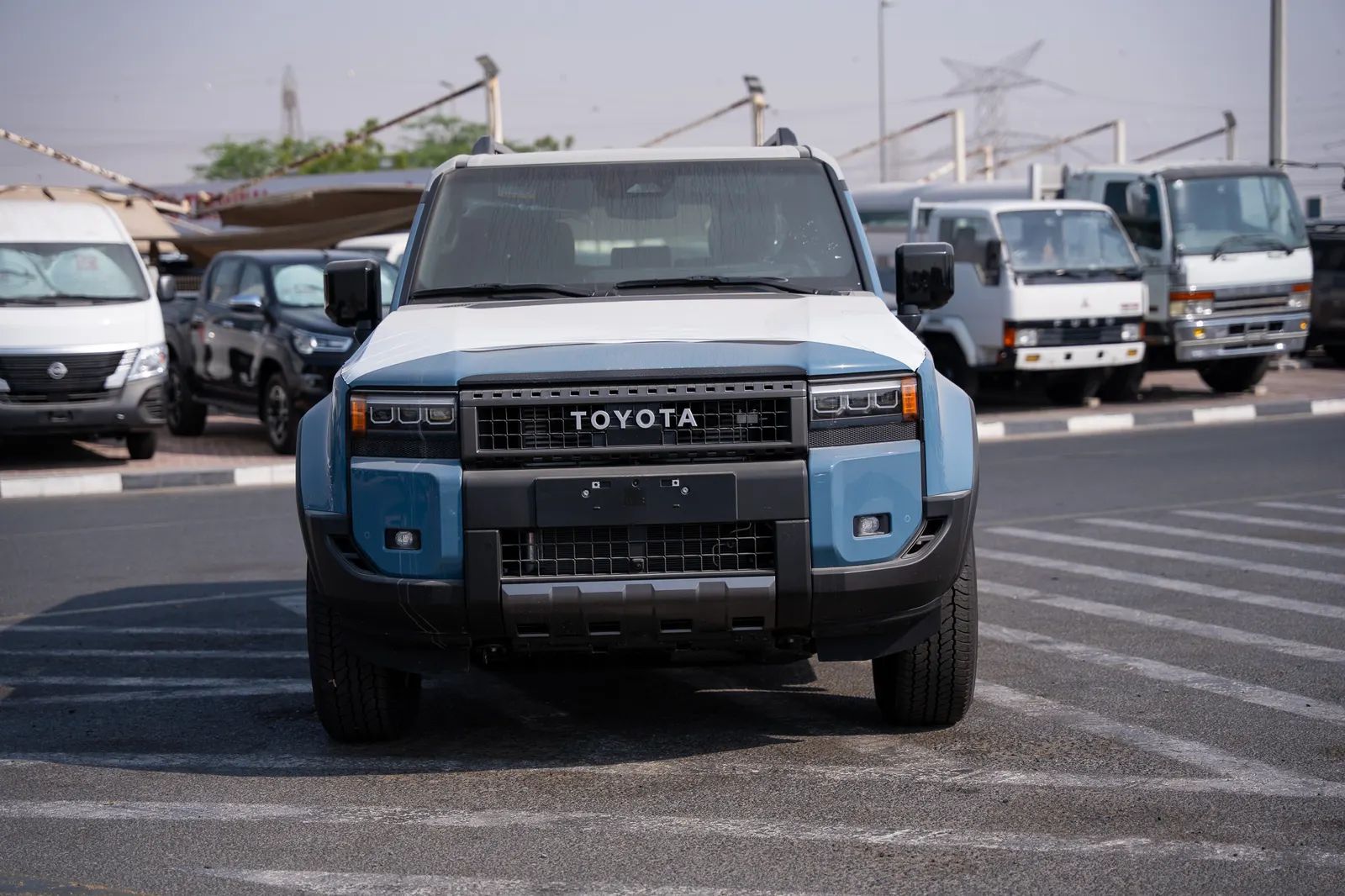 2025 Toyota Prado photo 3
