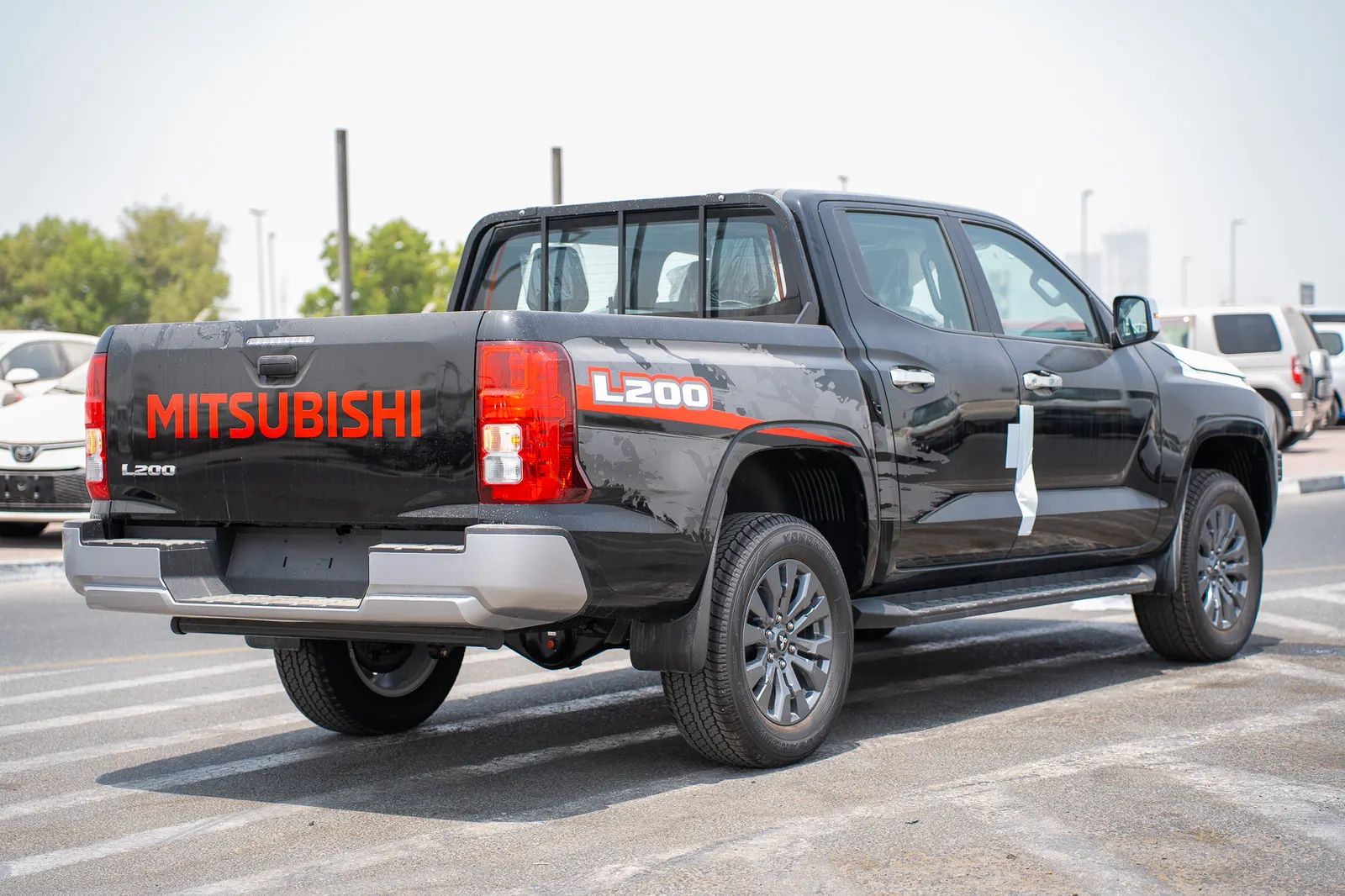 2025 Mitsubishi L200 photo 5