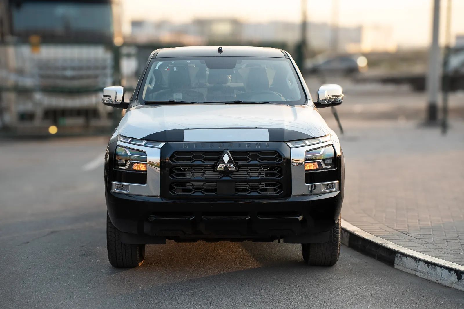 2026 Mitsubishi L200 photo 3