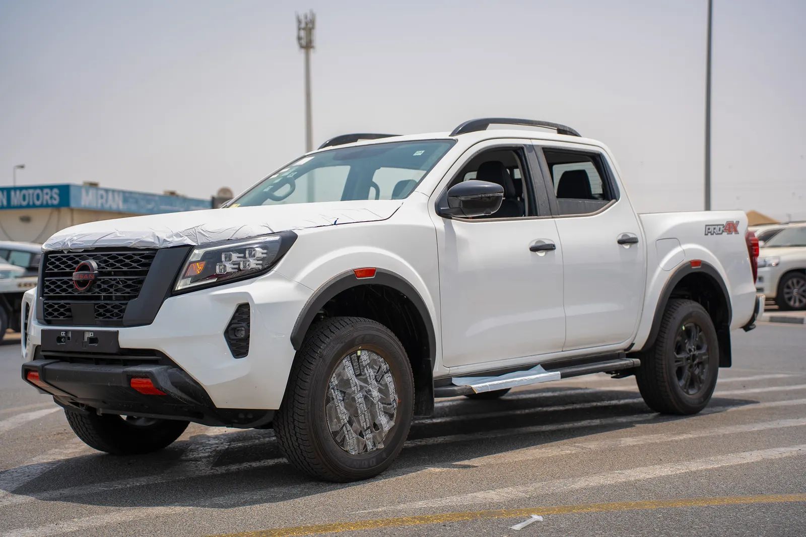 2025 Nissan Navara photo 4