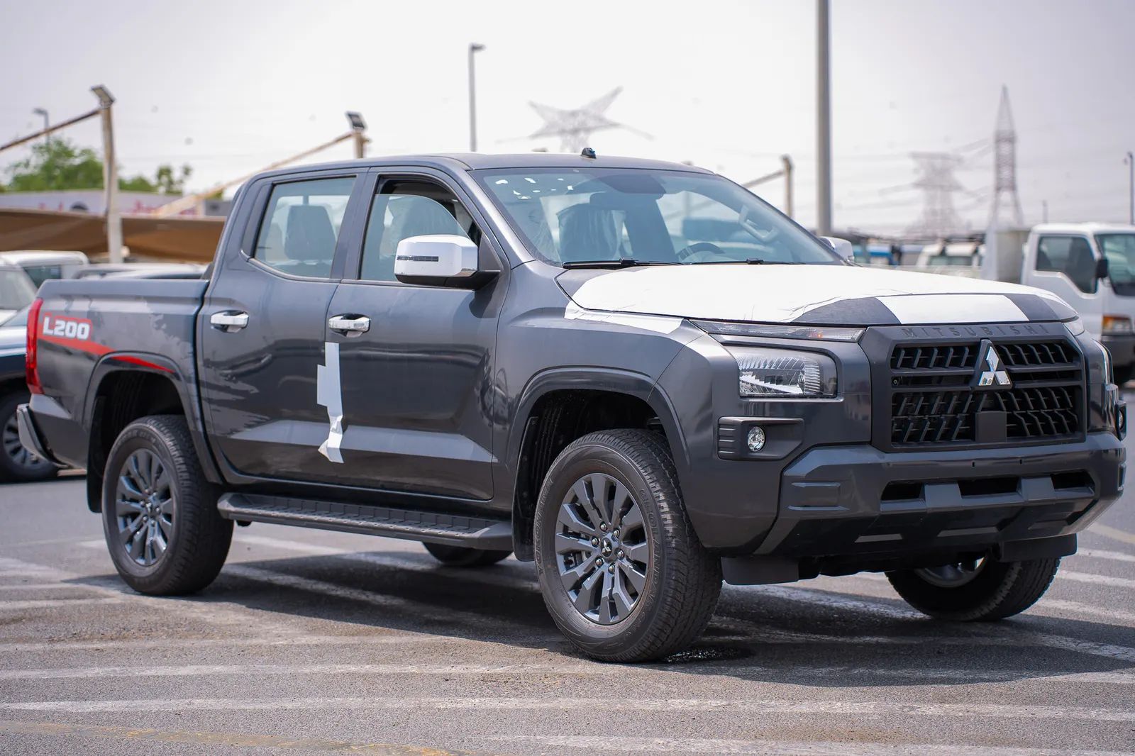 2025 Mitsubishi L200 photo 3