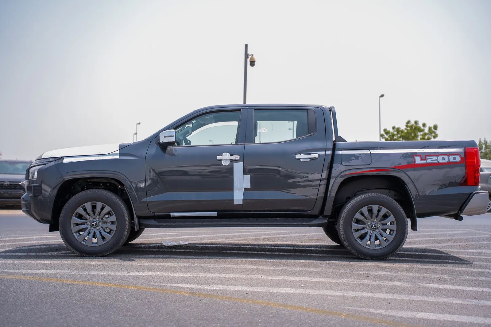2025 Mitsubishi L200 photo 4