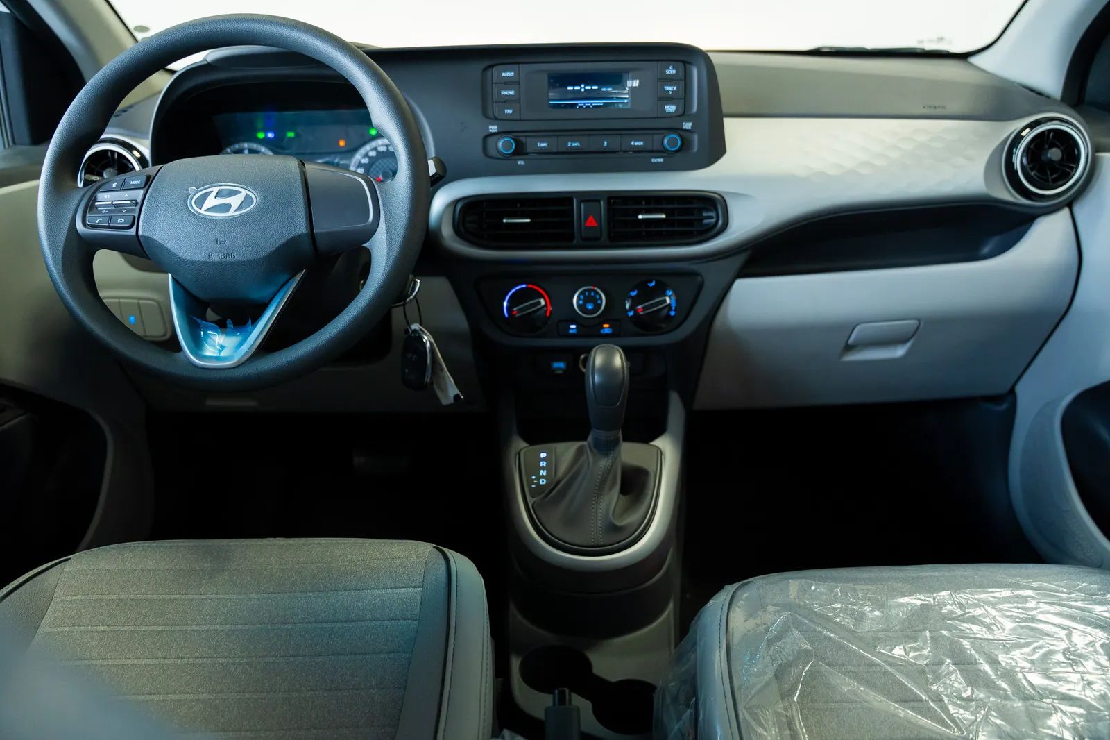 2026 Hyundai i10 photo 2