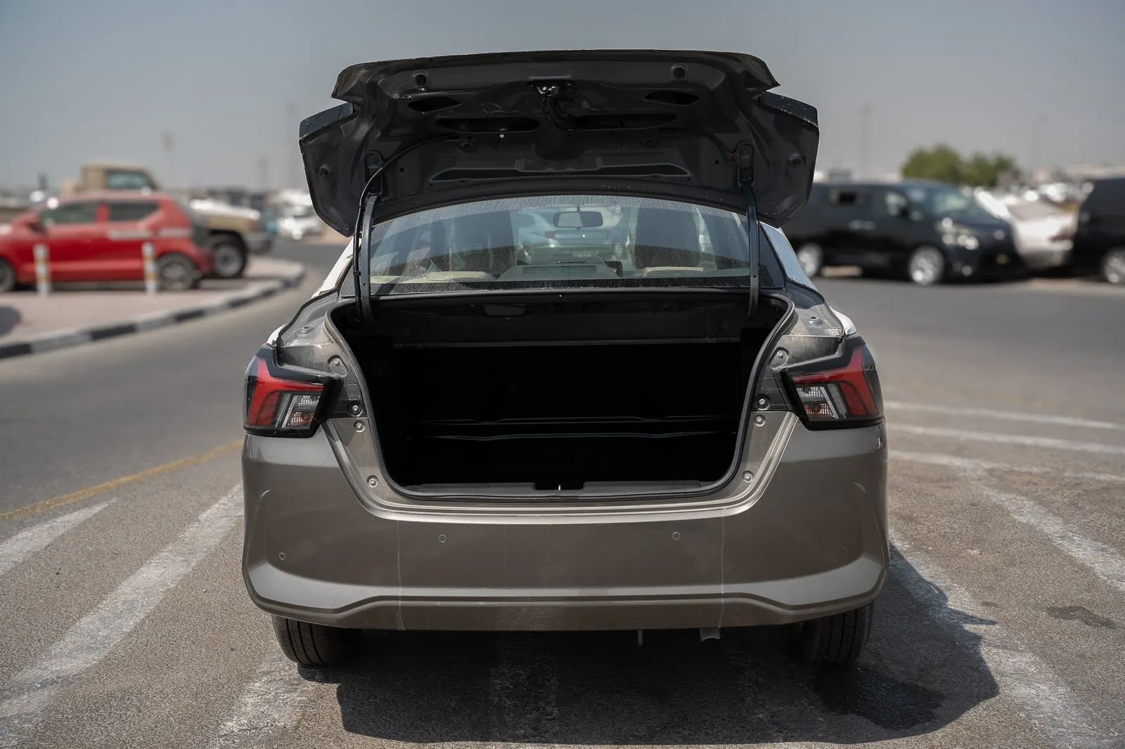 2025 Suzuki Dzire photo 4