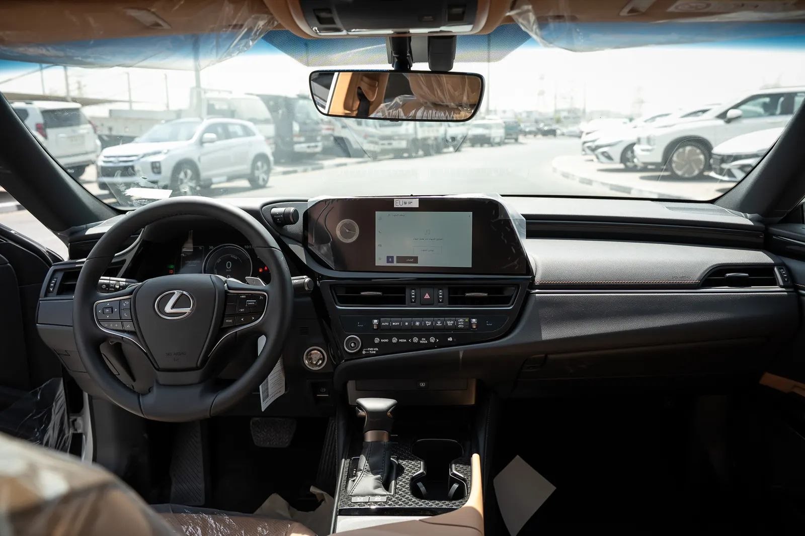 2025 Lexus ES photo 3
