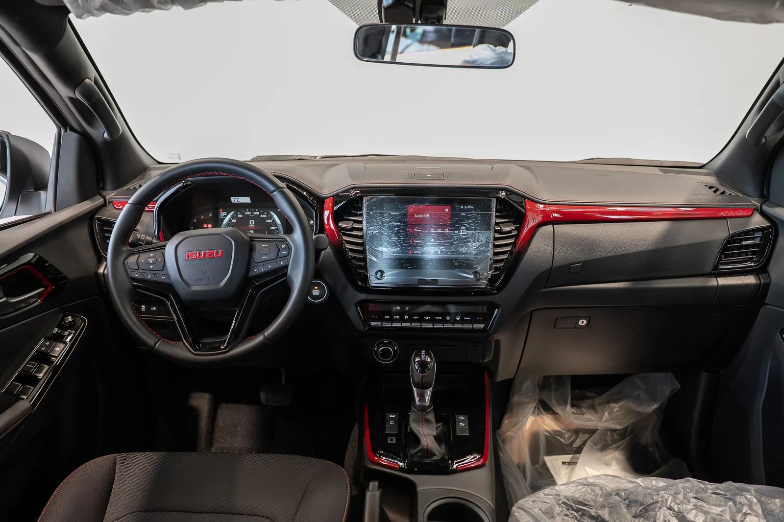 2026 Isuzu D-Max photo 2