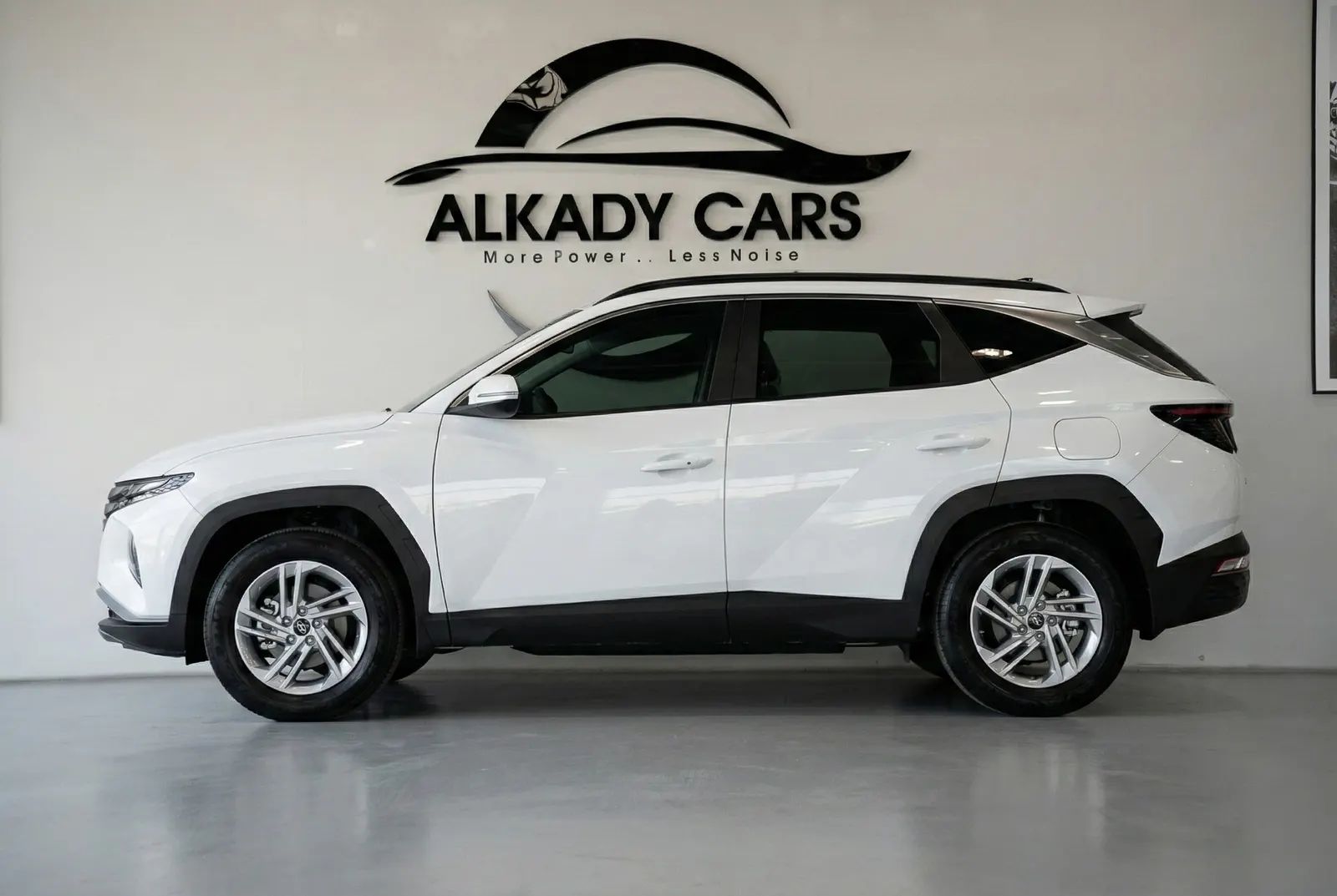 2025 Hyundai Tucson photo 3