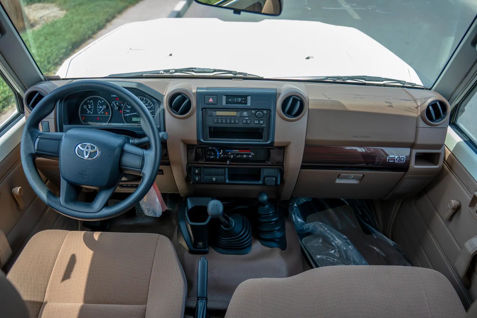 2025 Toyota Land Cruiser photo 3