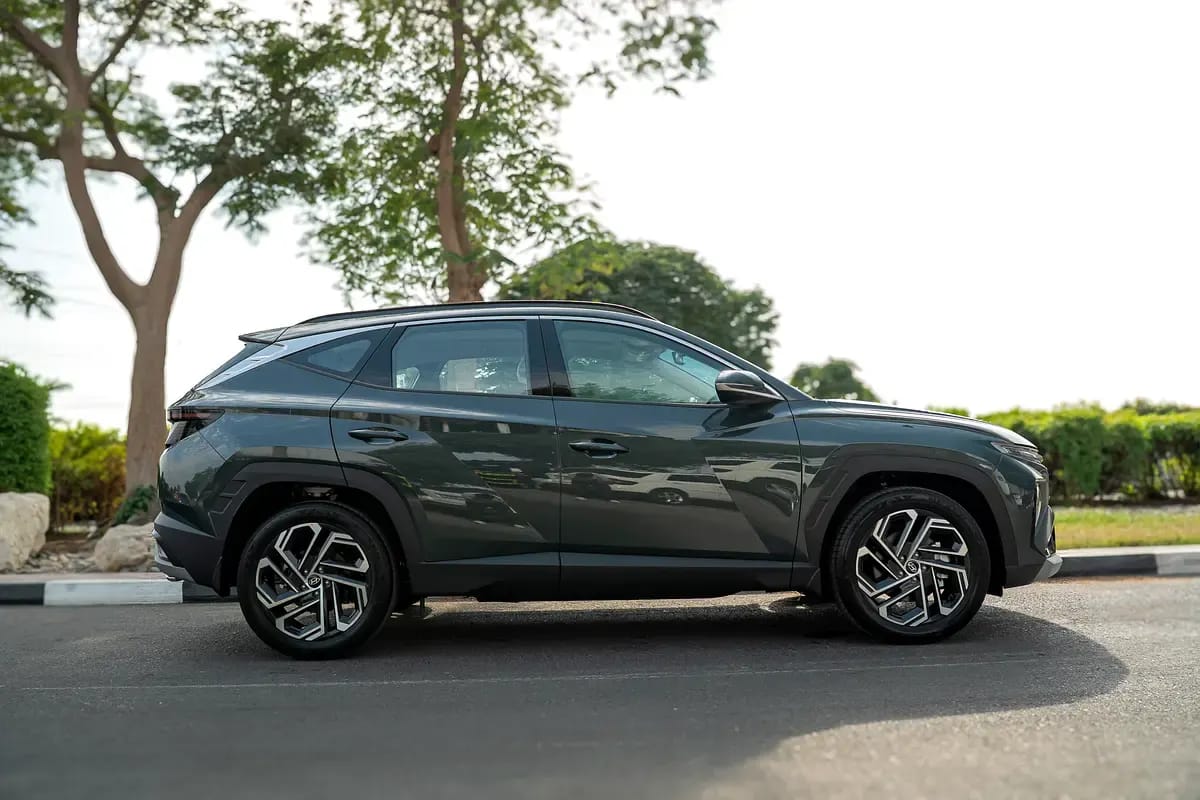 2025 Hyundai Tucson photo 4