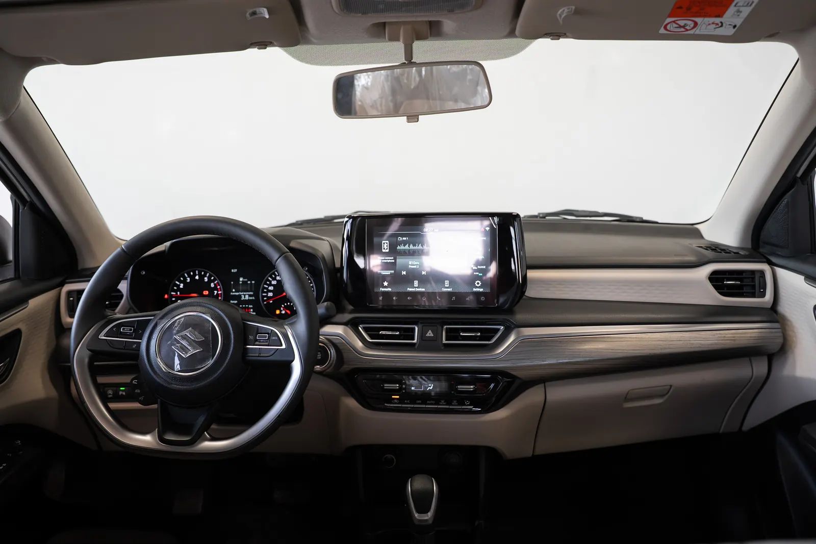 2026 Suzuki Dzire photo 2
