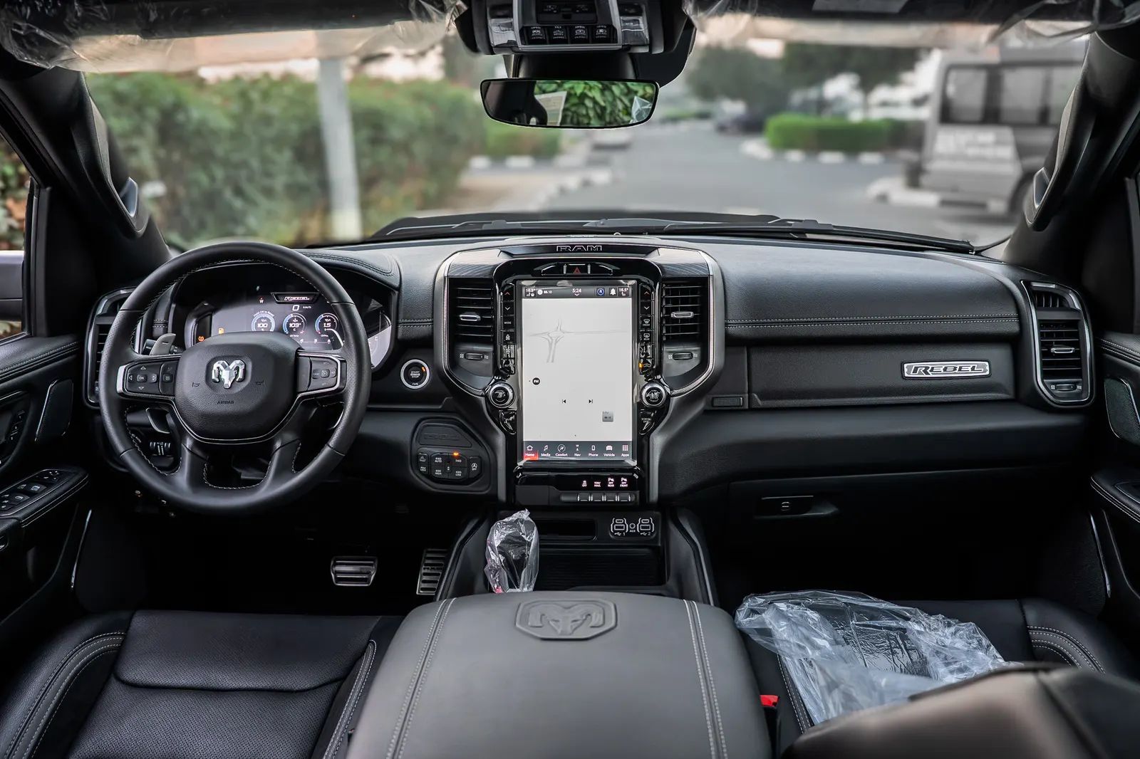 2024 Ram 1500 photo 2