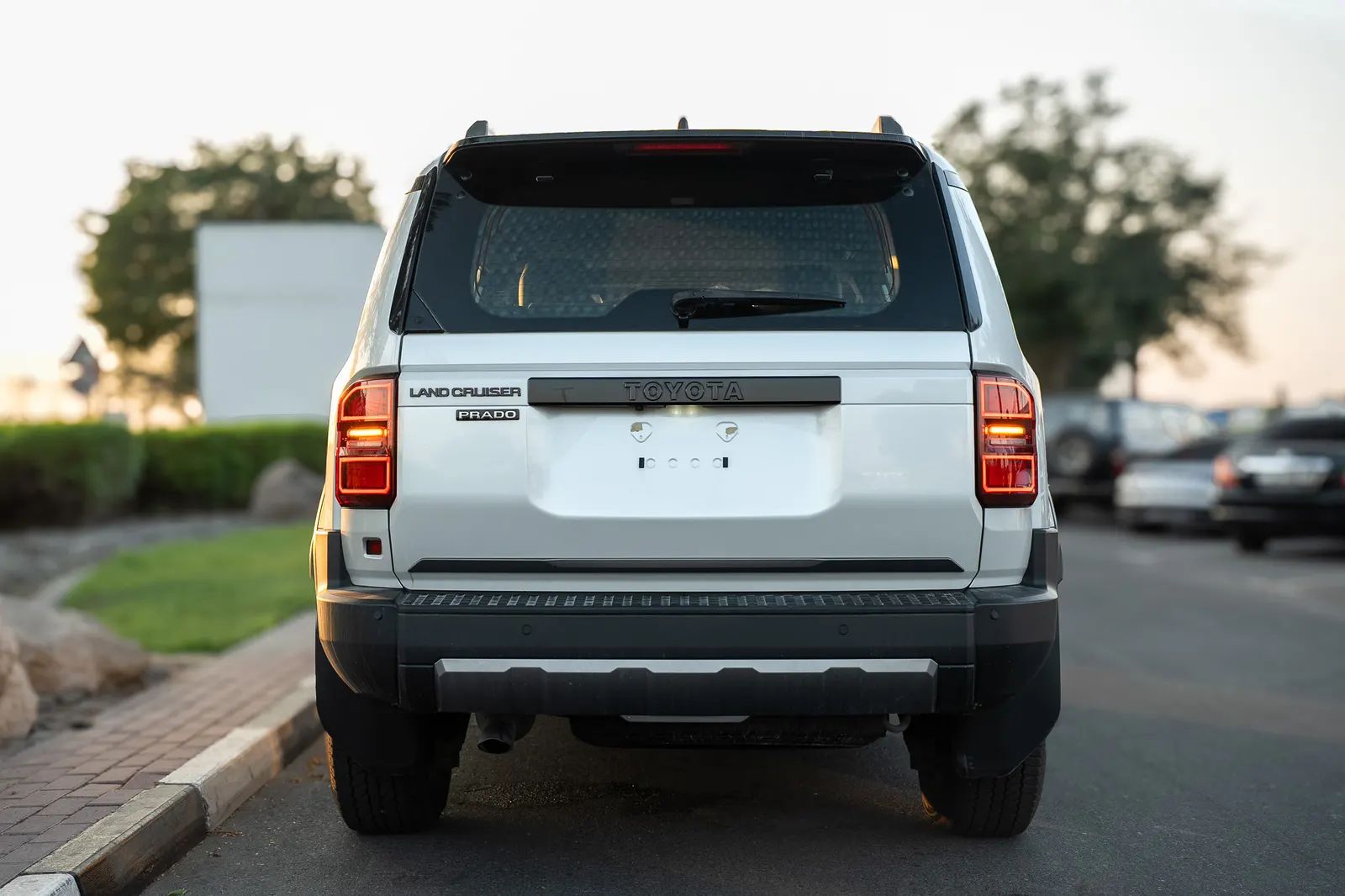 2025 Toyota Prado photo 5