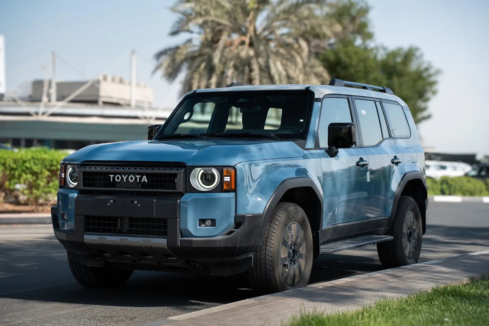 2025 Toyota Prado photo 5