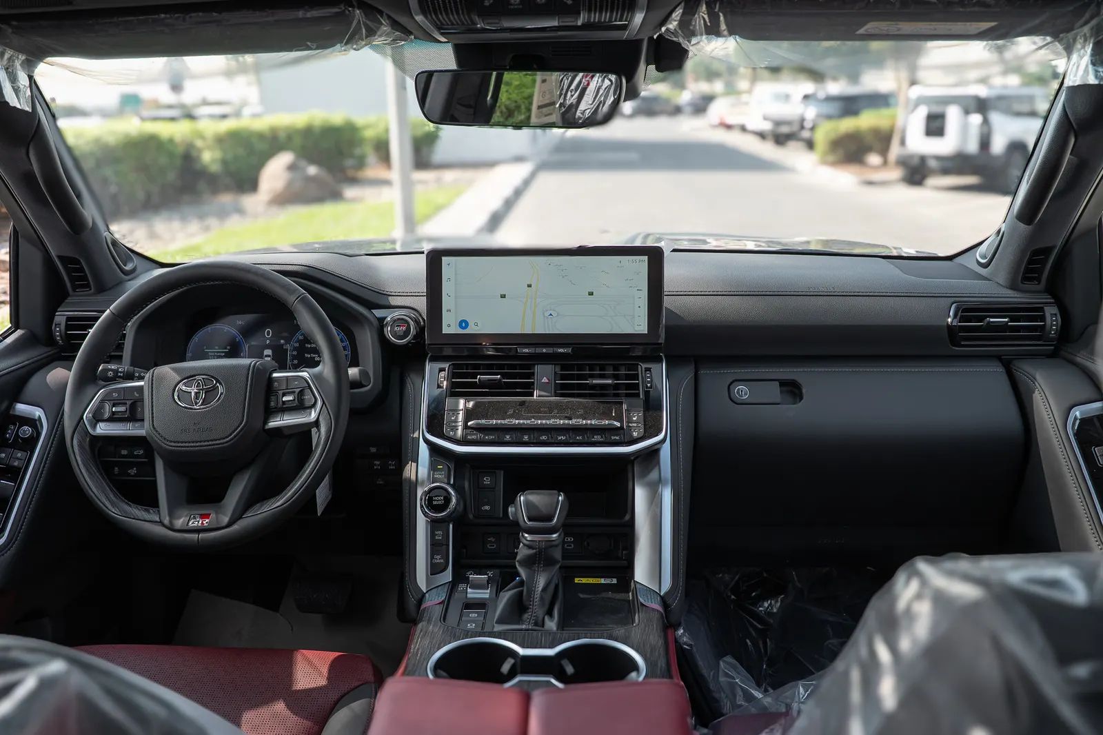 2025 Toyota Land Cruiser photo 3