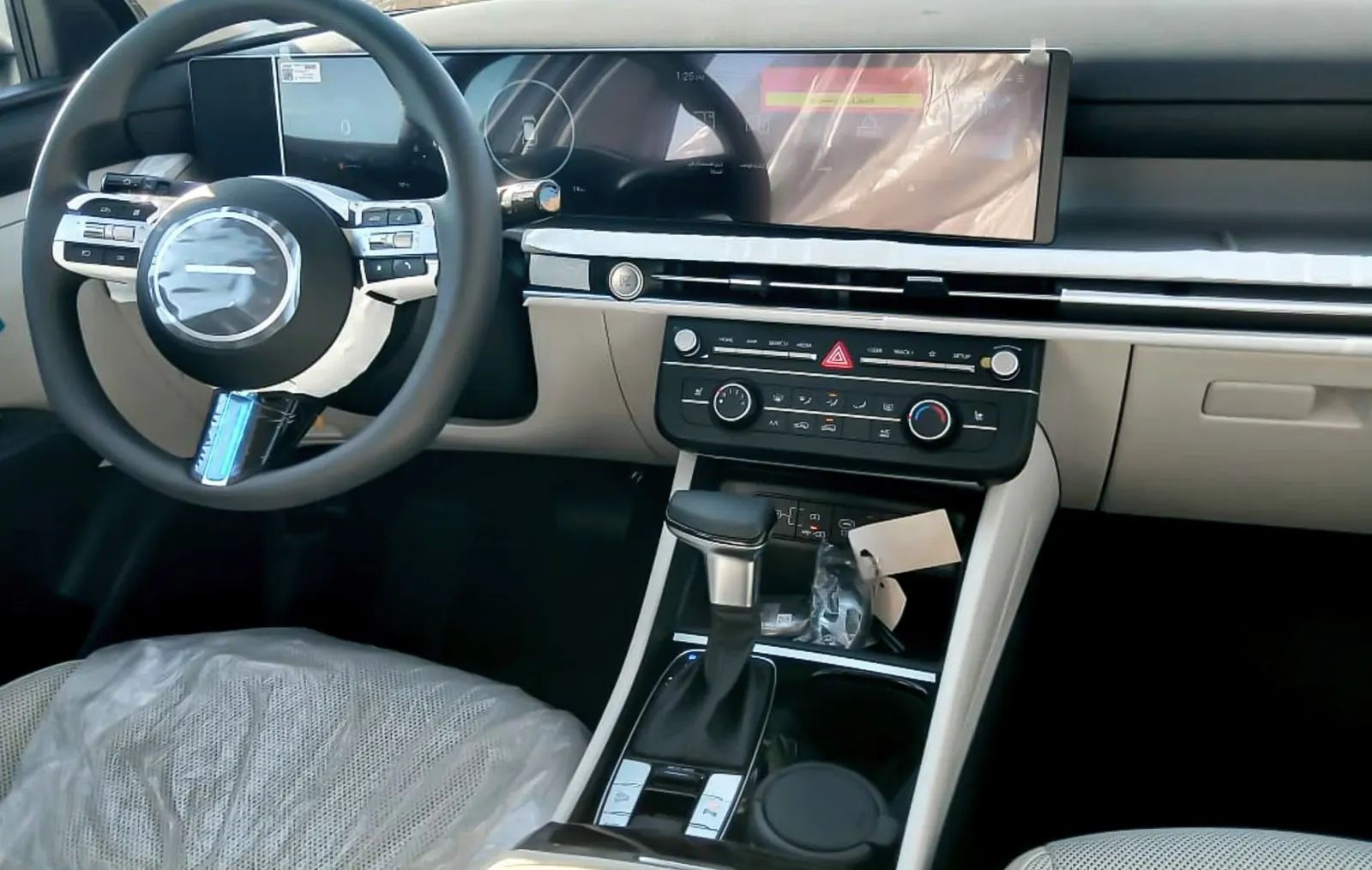 2025 Hyundai Tucson photo 2