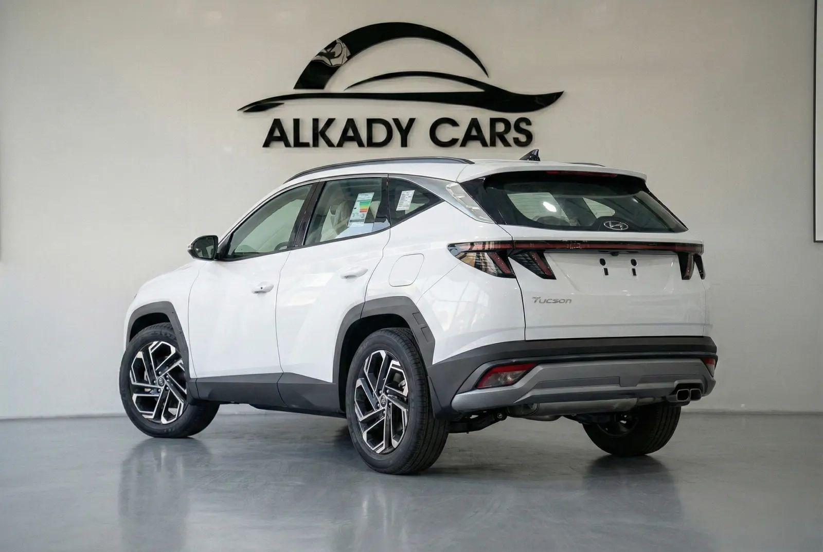 2025 Hyundai Tucson photo 3