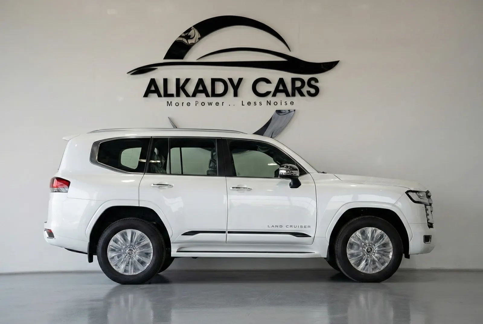 2025 Toyota Land Cruiser photo 5