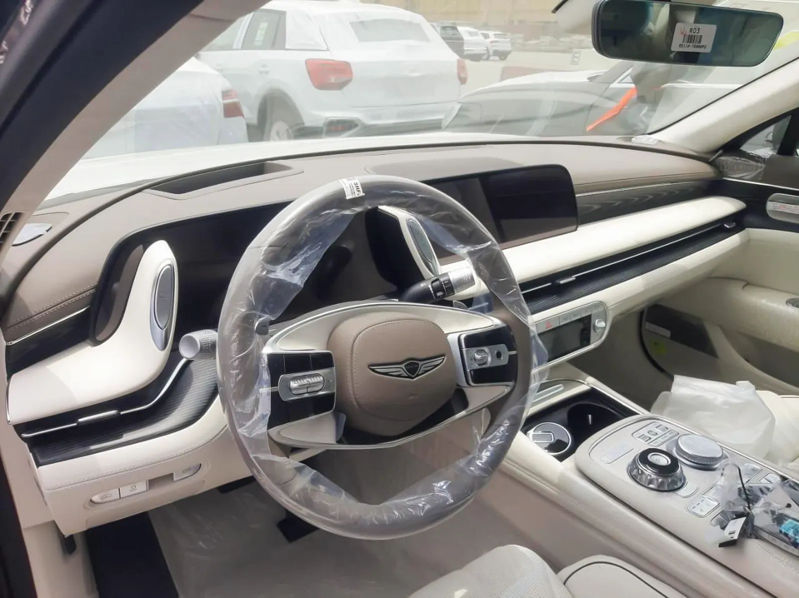 2026 Genesis G90 photo 2