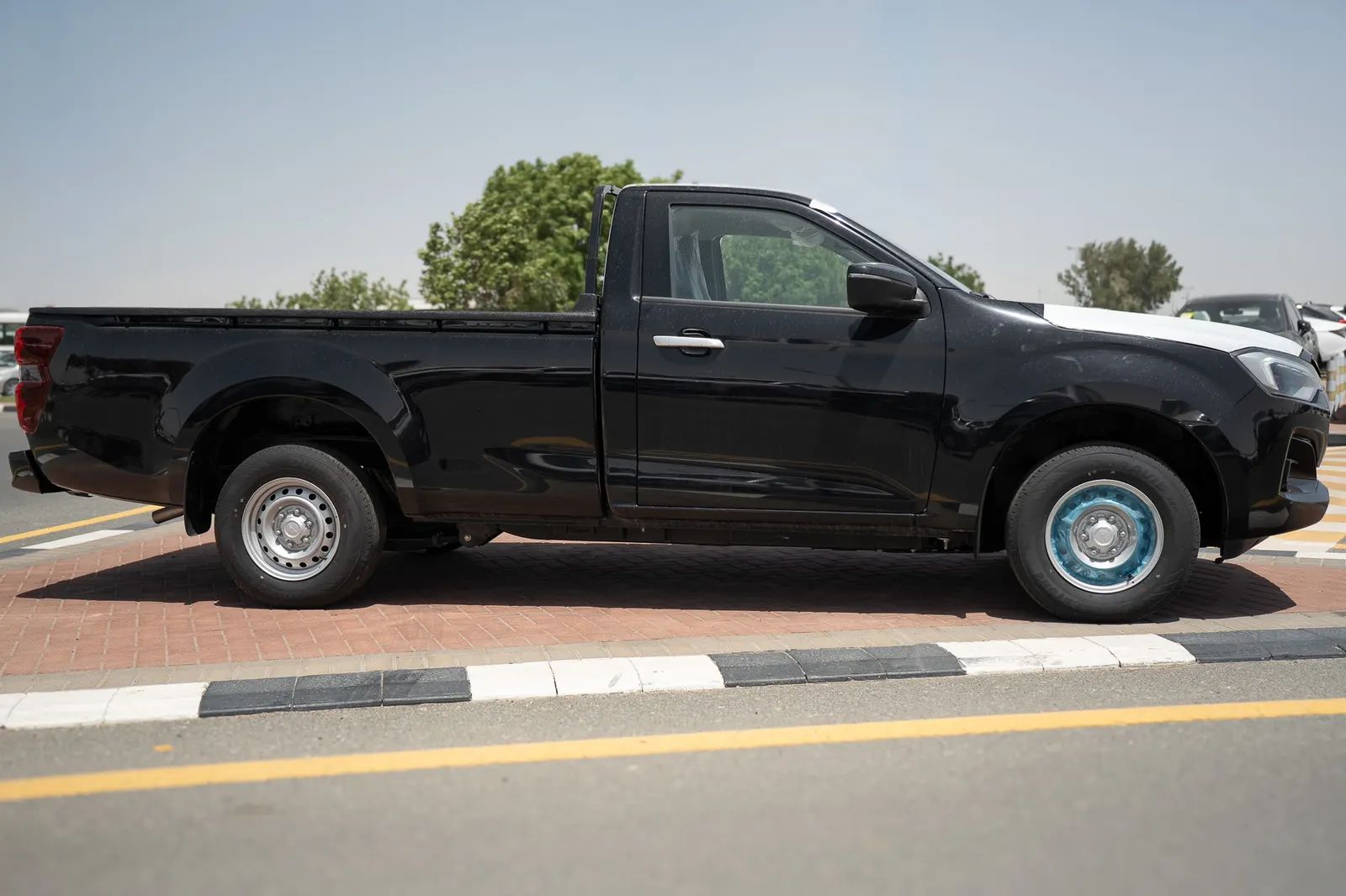 2026 Isuzu D-Max photo 3