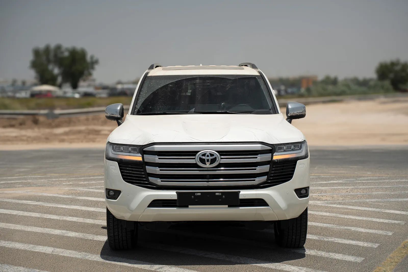 2025 Toyota Land Cruiser photo 3