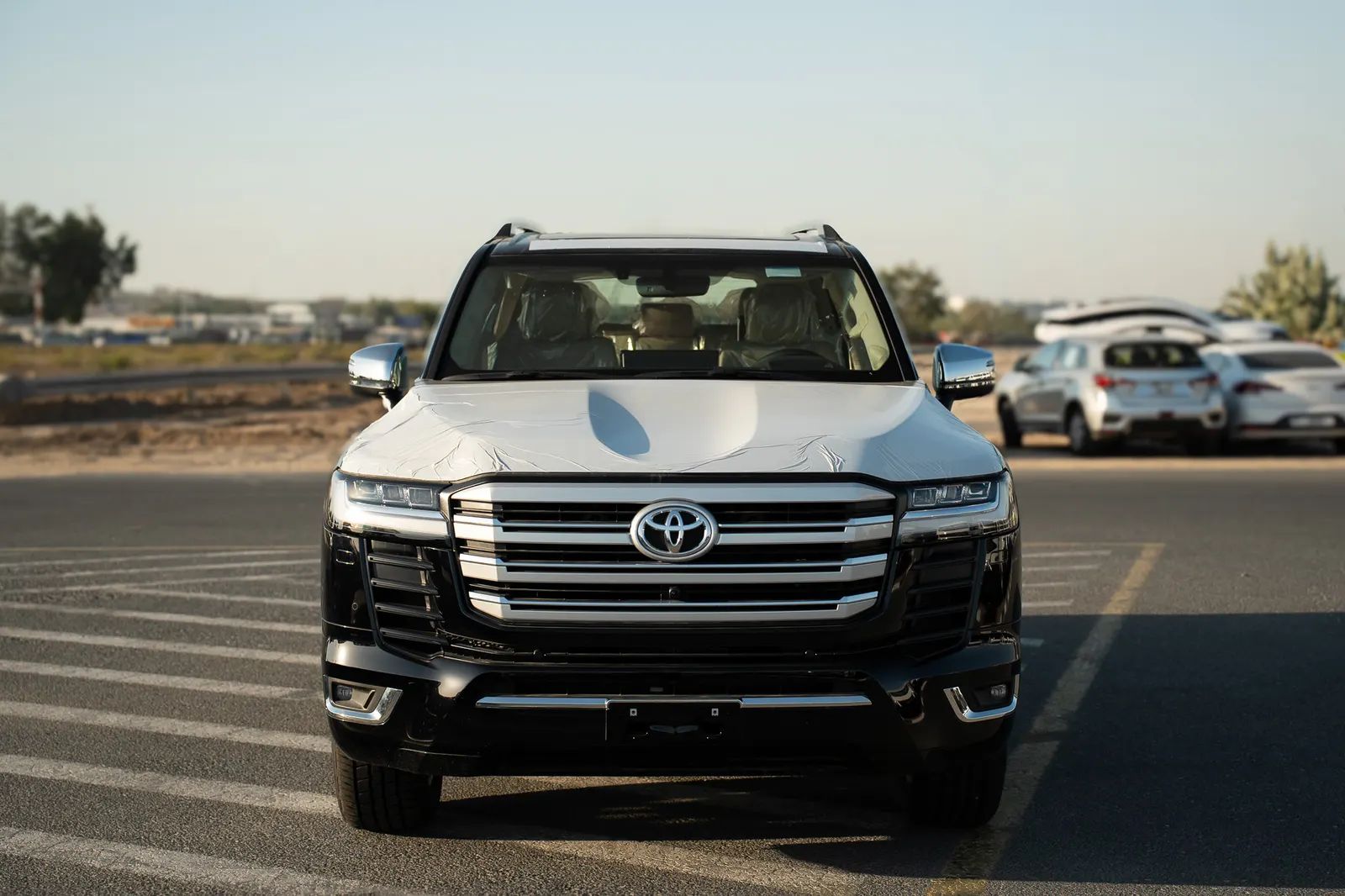 2025 Toyota Land Cruiser photo 3