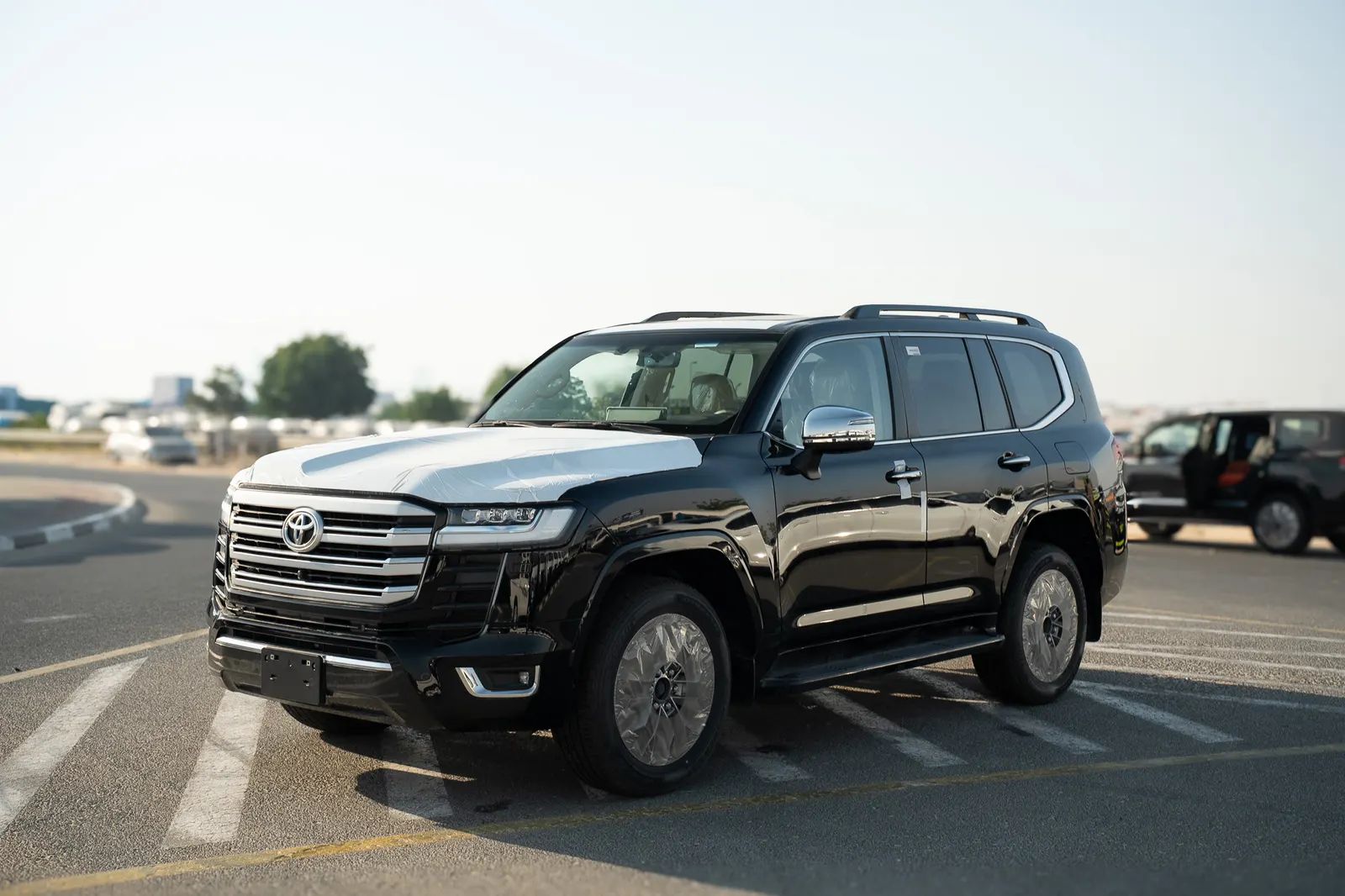2025 Toyota Land Cruiser photo 4