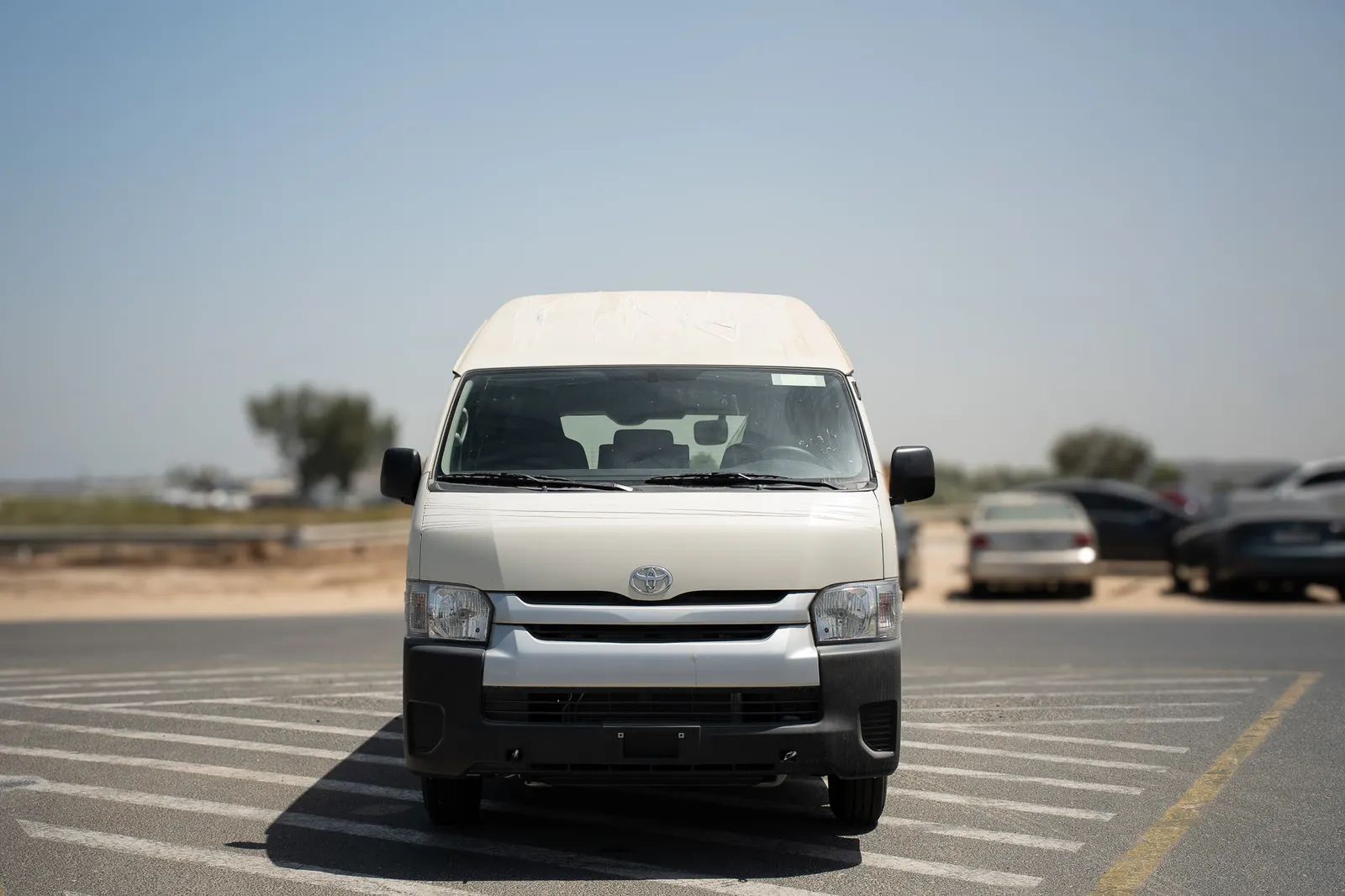 2025 Toyota Hiace photo 4