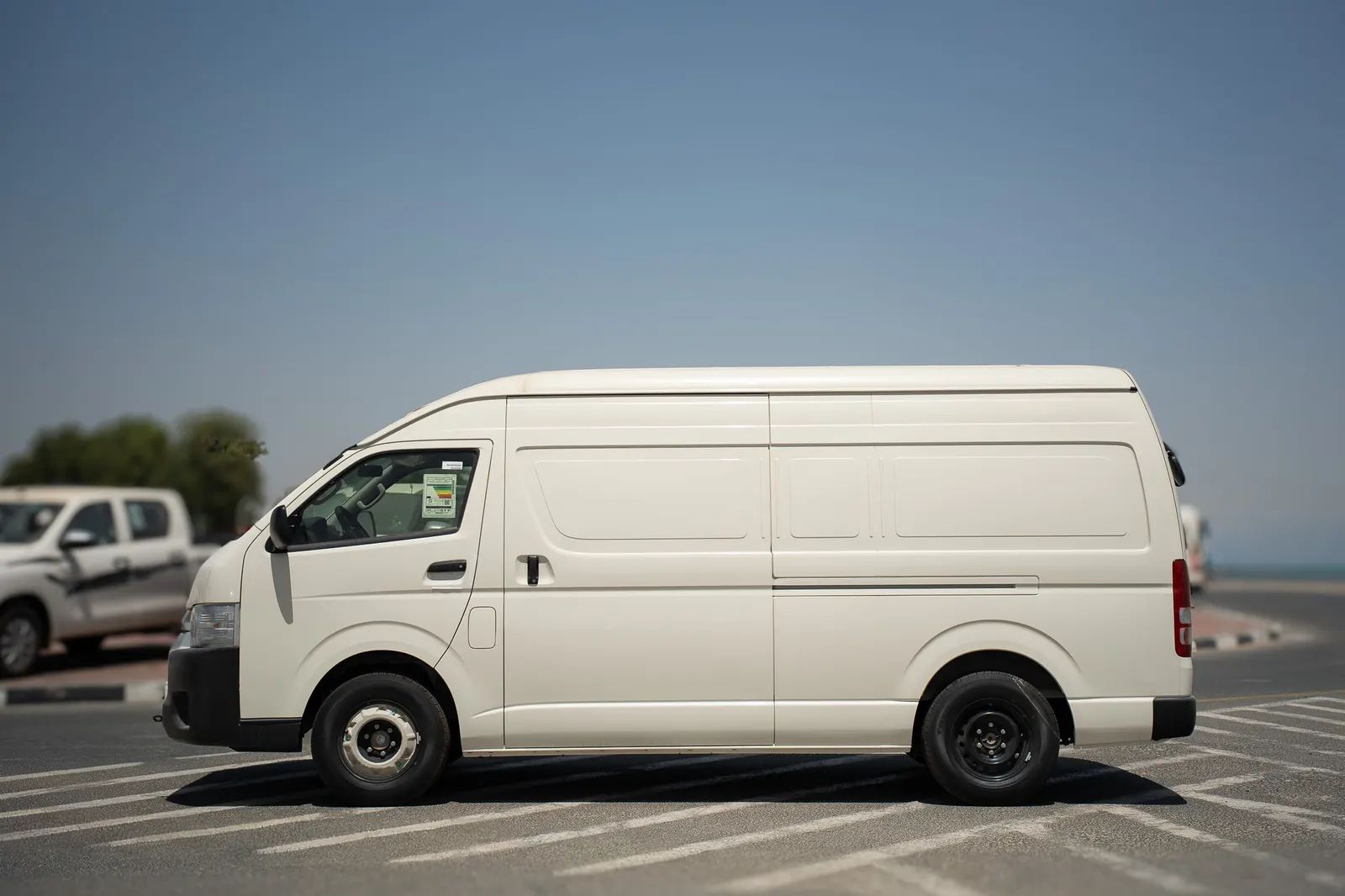 2025 Toyota Hiace photo 5