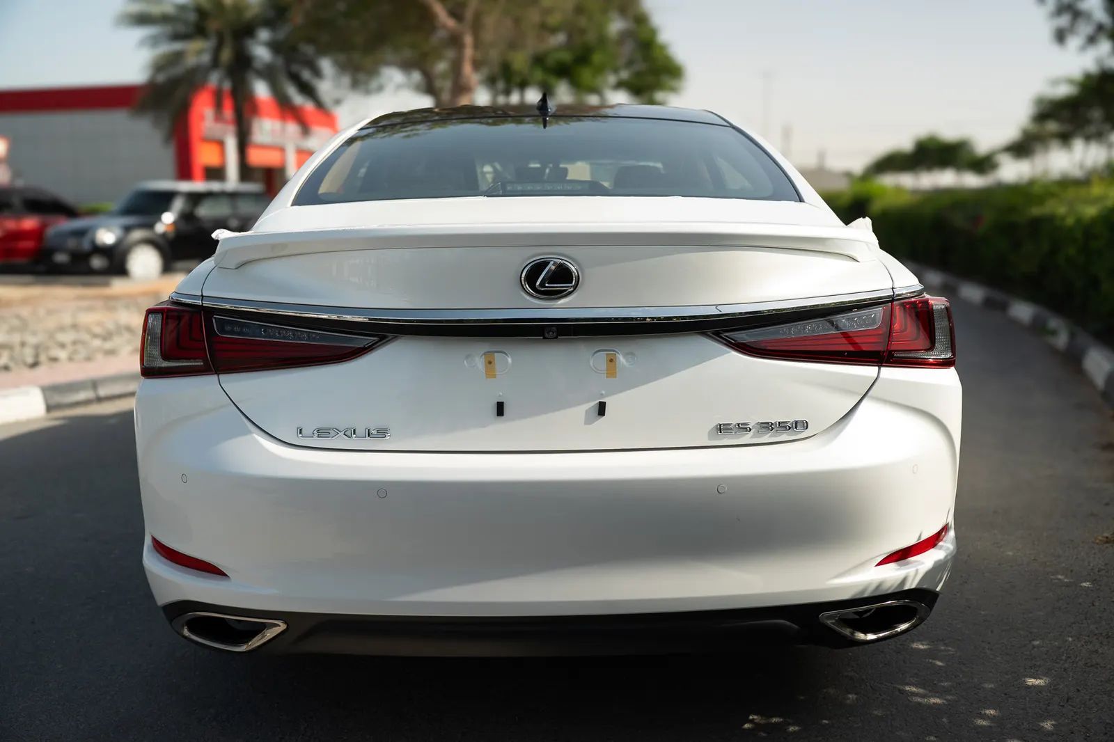 2025 Lexus ES photo 5