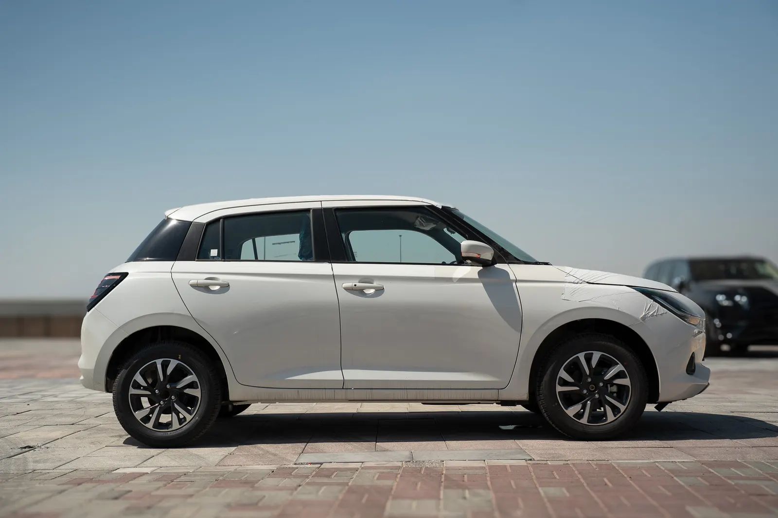 2026 Suzuki Swift photo 5