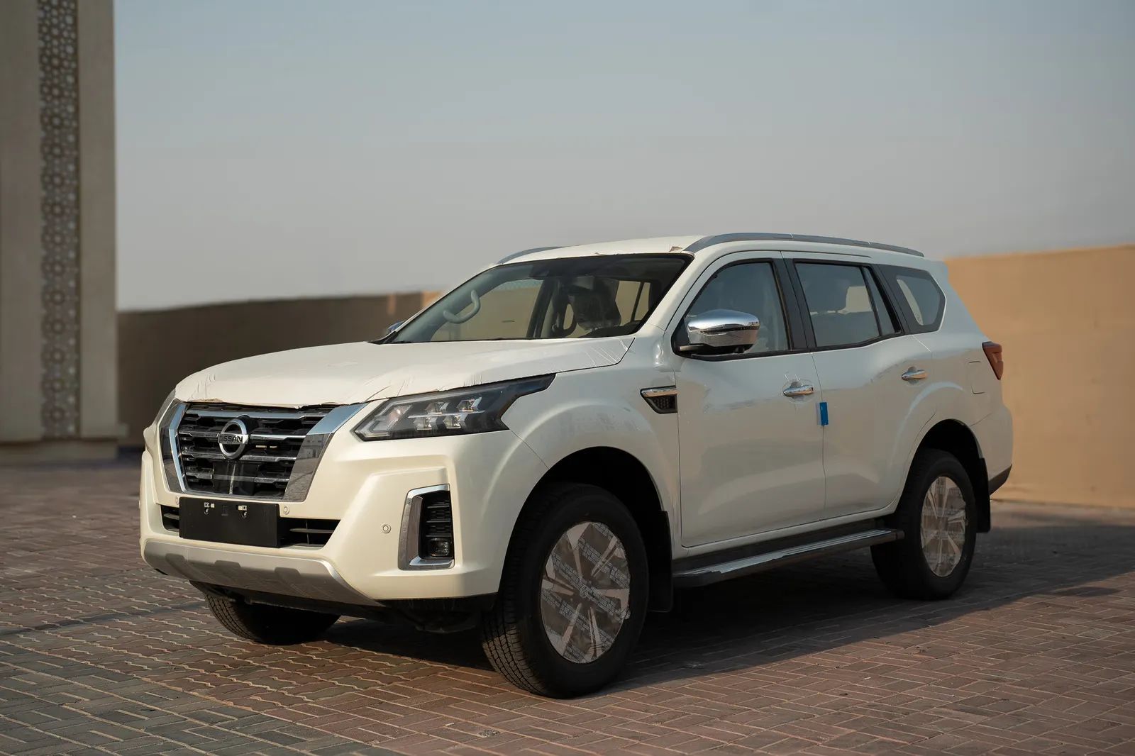 2025 Nissan X-Terra photo 3