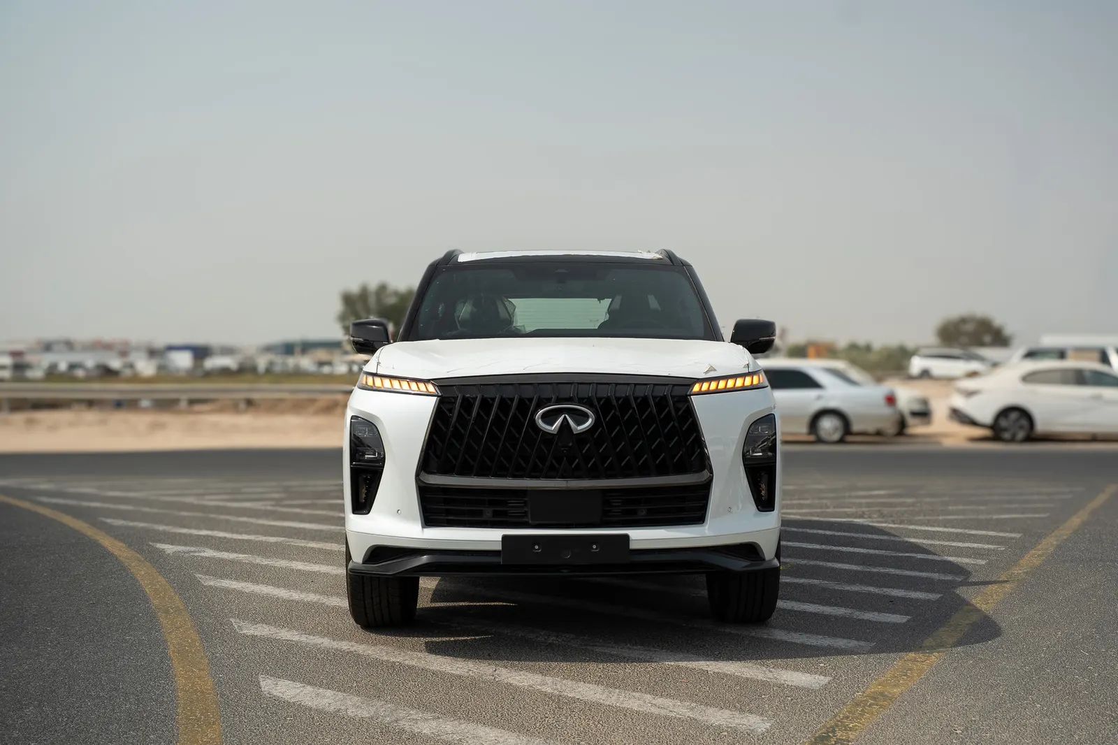 2026 Infiniti QX80S photo 5