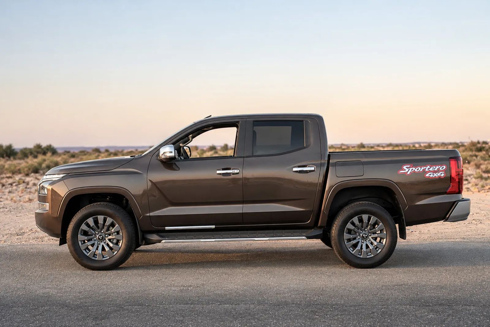 2027 Mitsubishi L200 photo 4