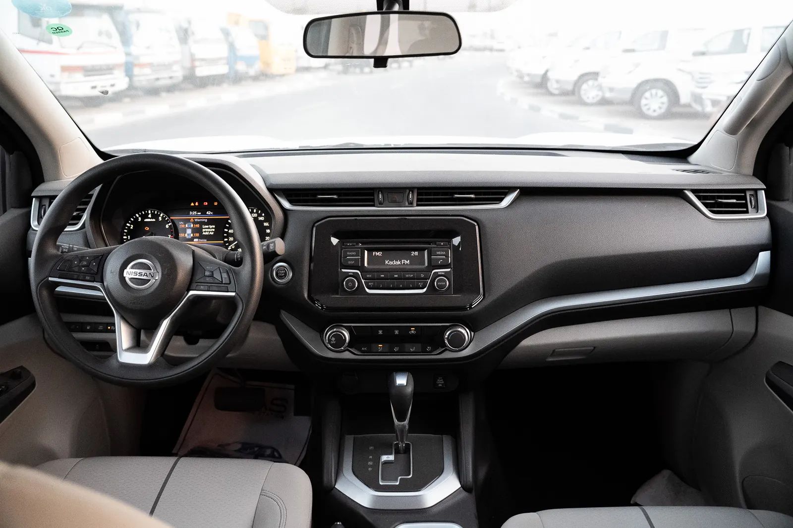 2023 Nissan X-Terra photo 2