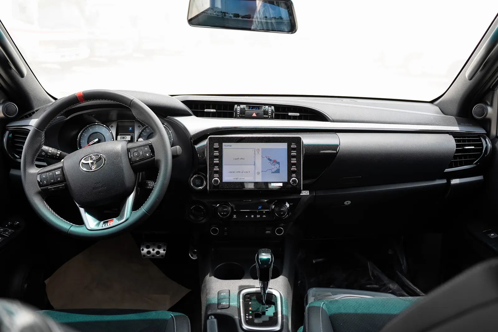 2026 Toyota Hilux photo 2