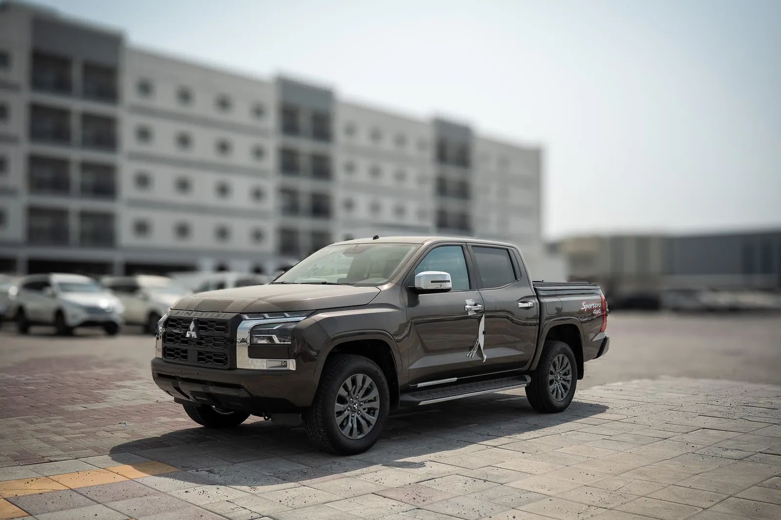 2027 Mitsubishi L200 photo 4