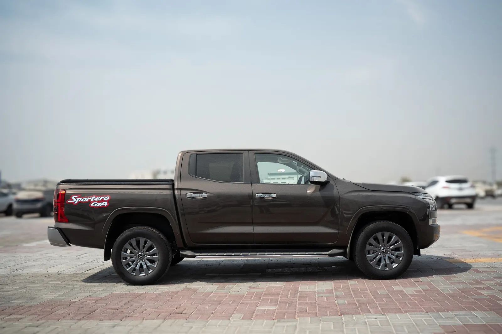 2027 Mitsubishi L200 photo 5