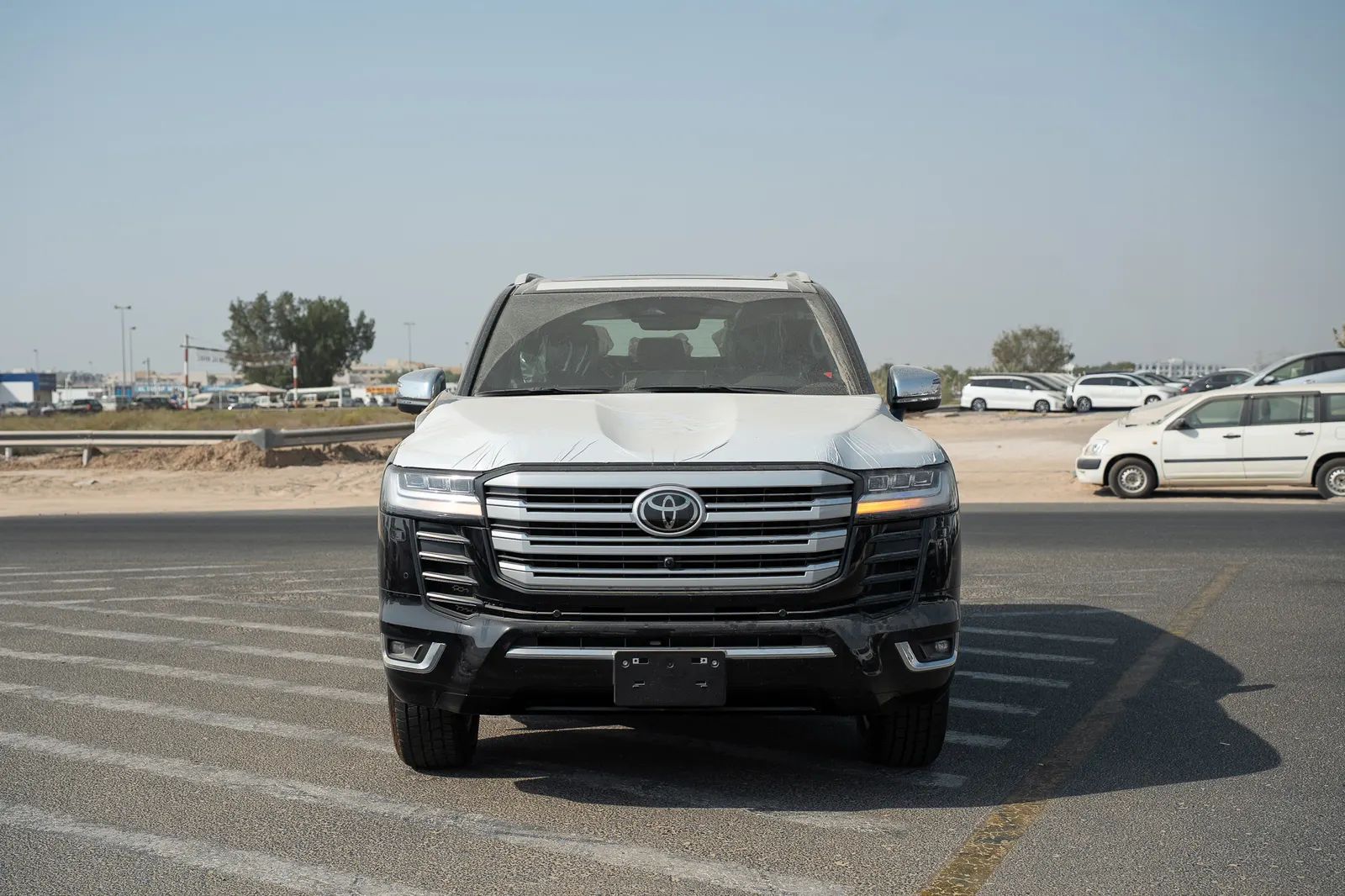 2026 Toyota Land Cruiser photo 3