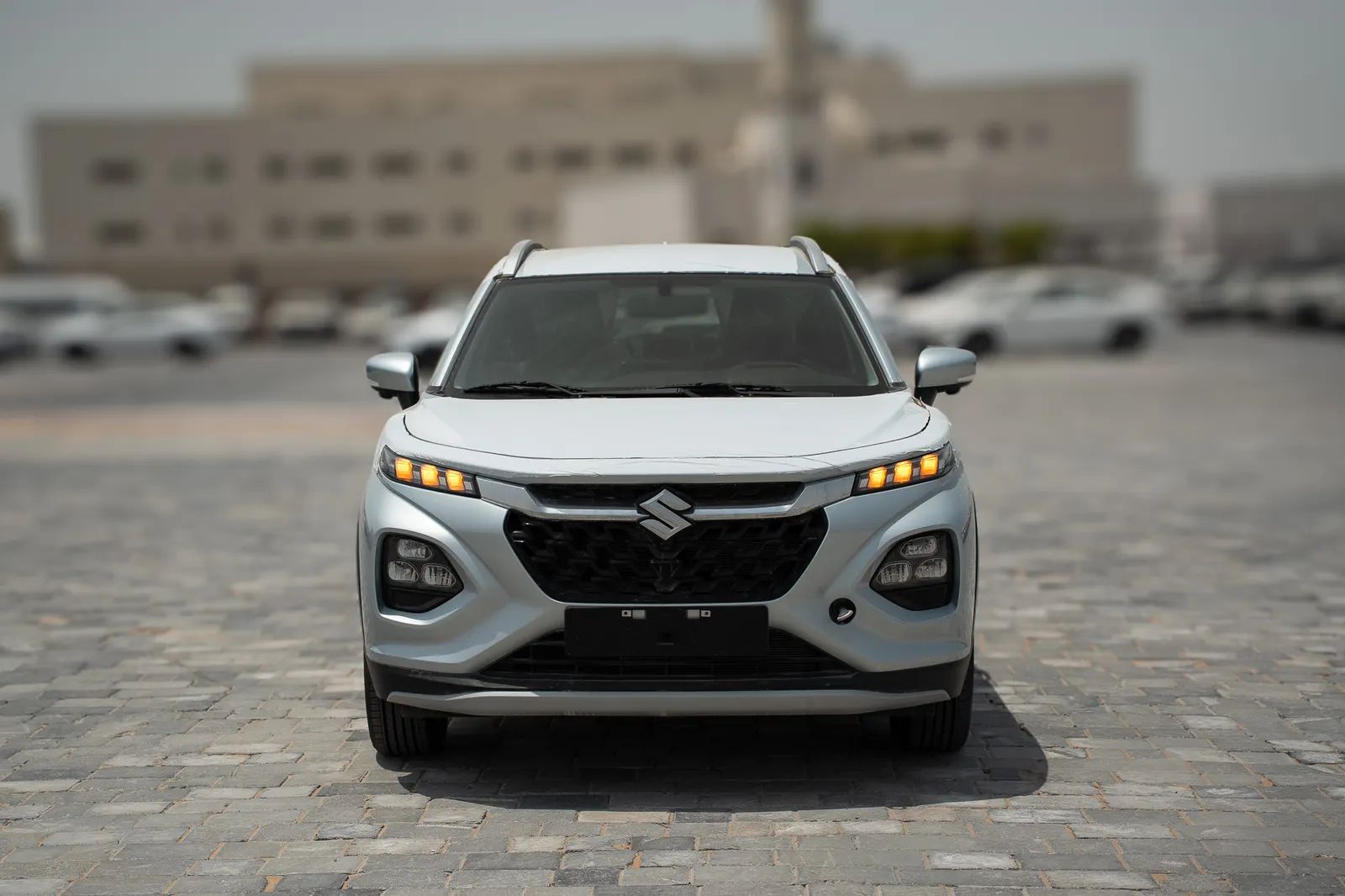 2025 Suzuki Fronx photo 3