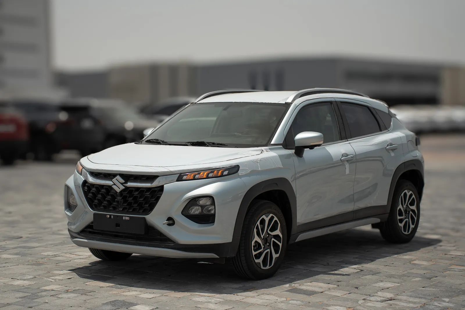 2025 Suzuki Fronx photo 4