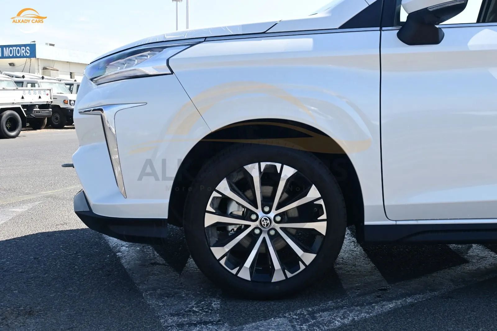 2025 Toyota Veloz photo 4