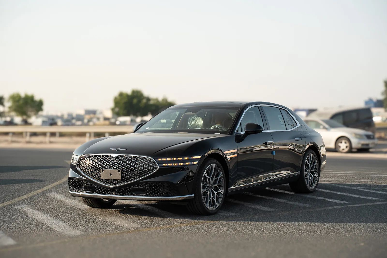 2026 Genesis G90 3.5T Twin-Turbo AWD (RS4 Model)