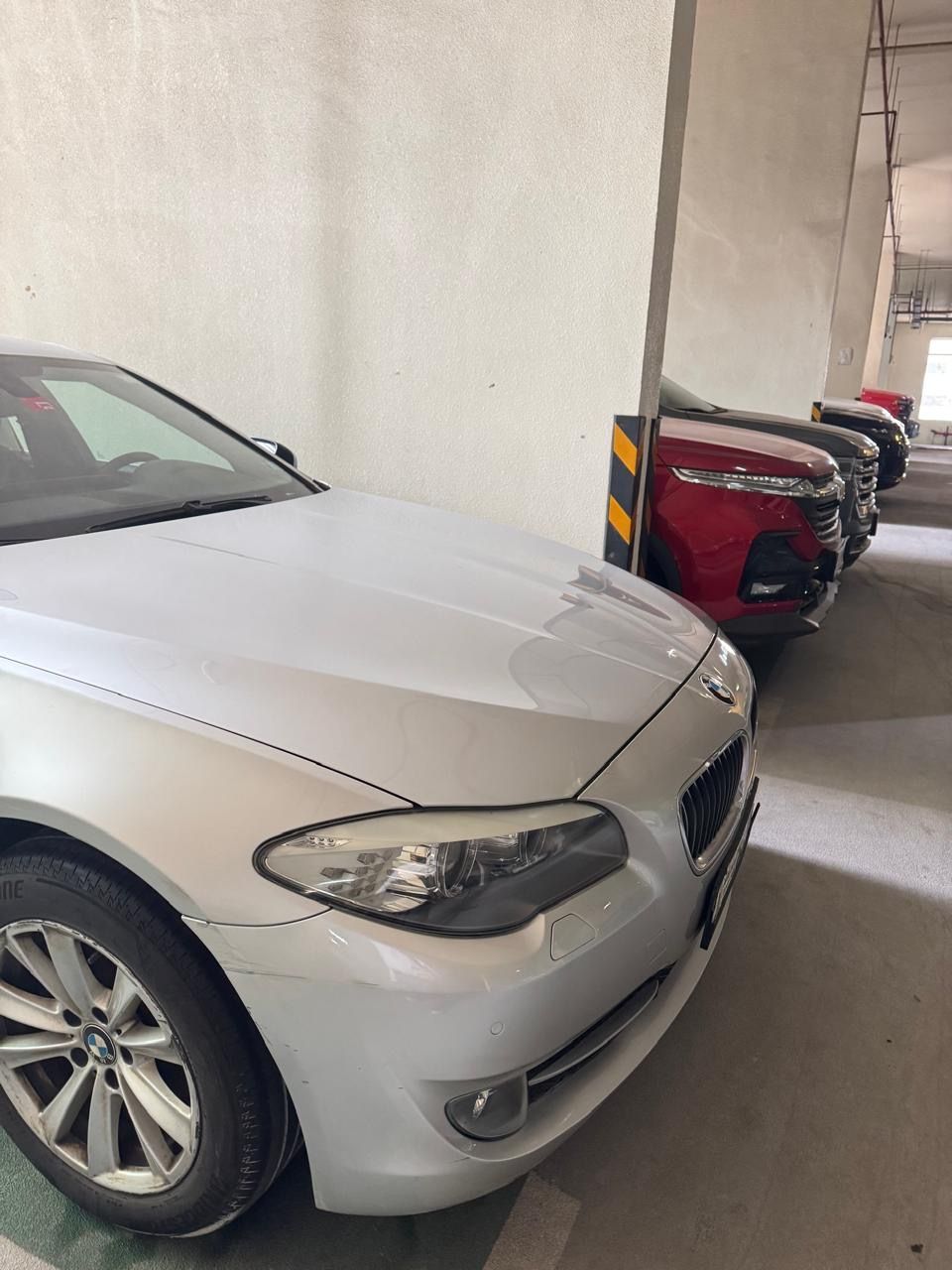 2014 BMW 5 Series photo 2