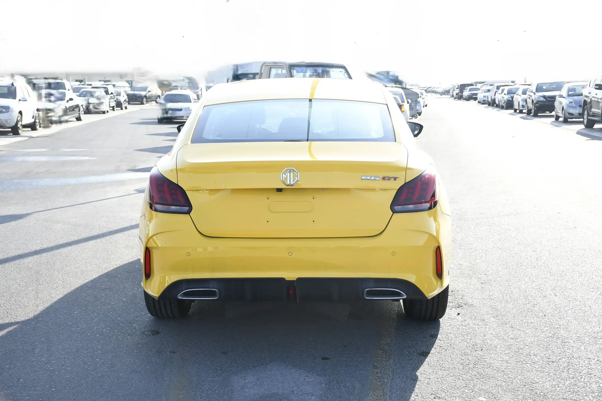 2025 MG GT photo 5