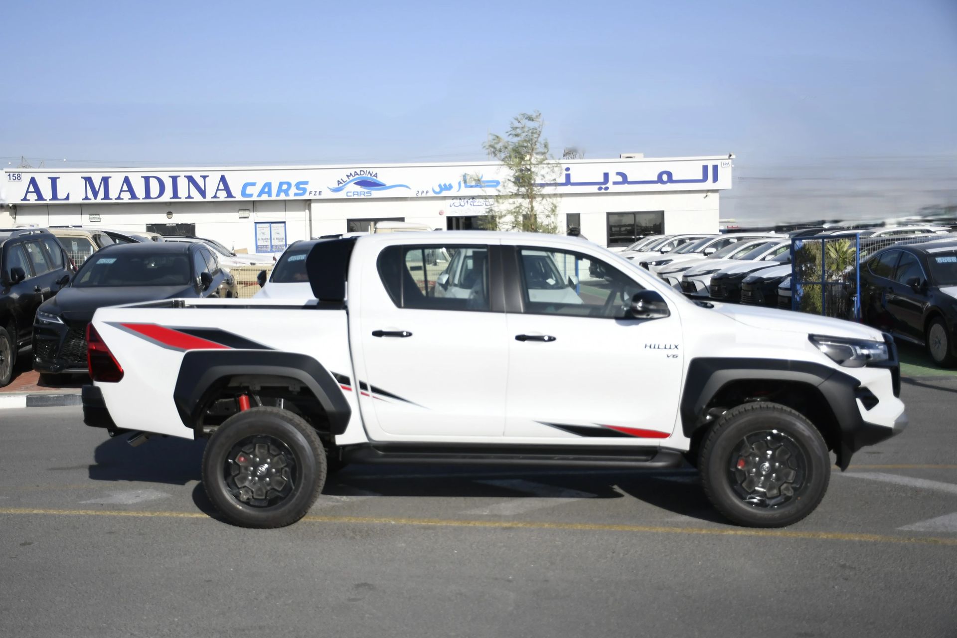 2026 Toyota Hilux photo 5